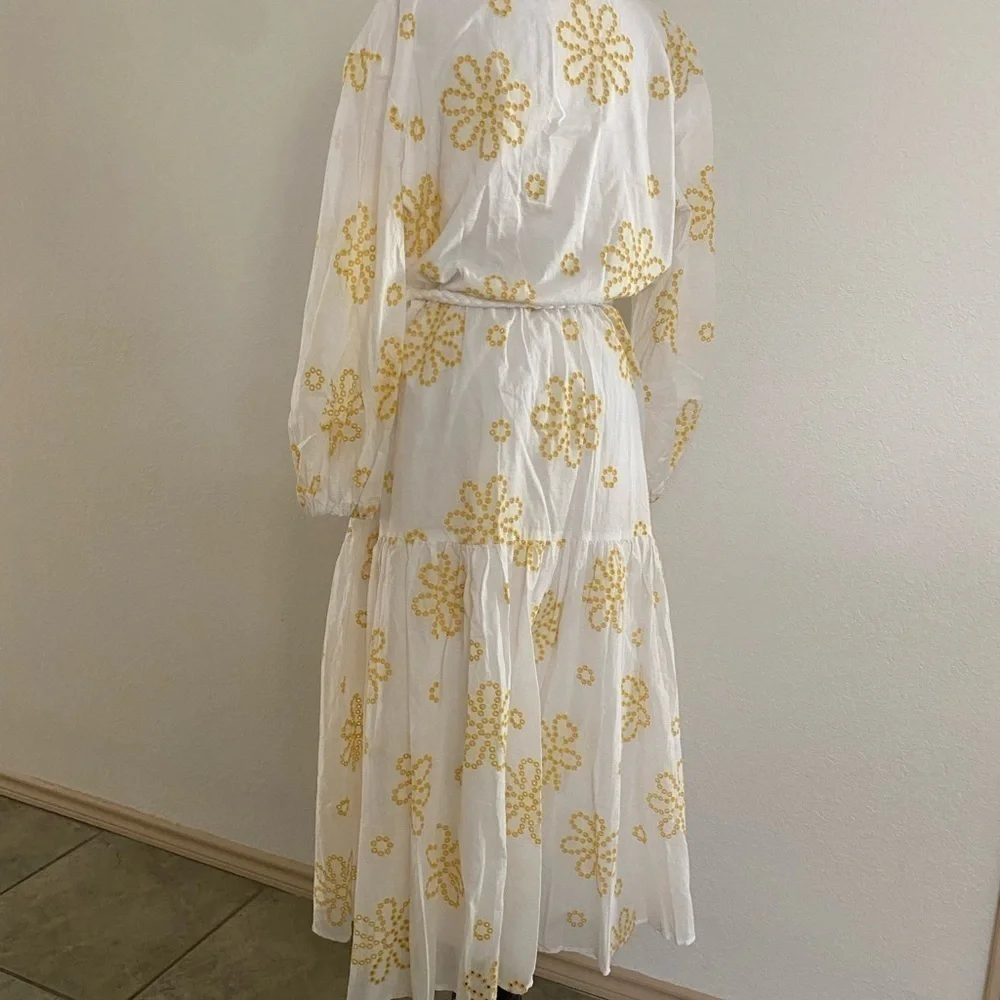 Alexis White Yellow Cottage Core Embroidered Eyelet Midi‎ Dress Women's Large - Picture 9 of 13
